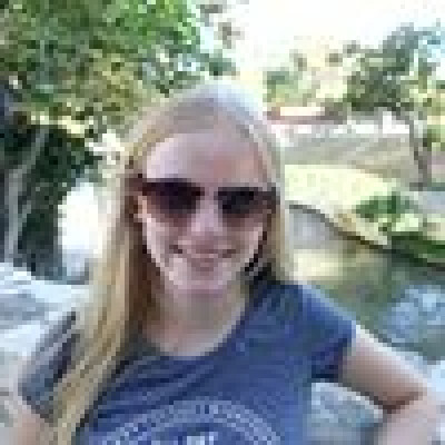 Daphne is looking for a Room in Tilburg