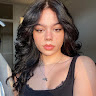 Naomi  is looking for a Room in Tilburg