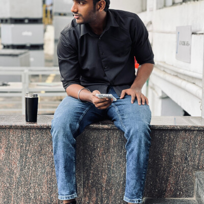 Krithin Prakash zoekt een Huurwoning / Appartement / Studio / Kamer in Tilburg