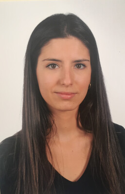 Claudia  zoekt een Huurwoning / Appartement / Studio / Kamer in Tilburg